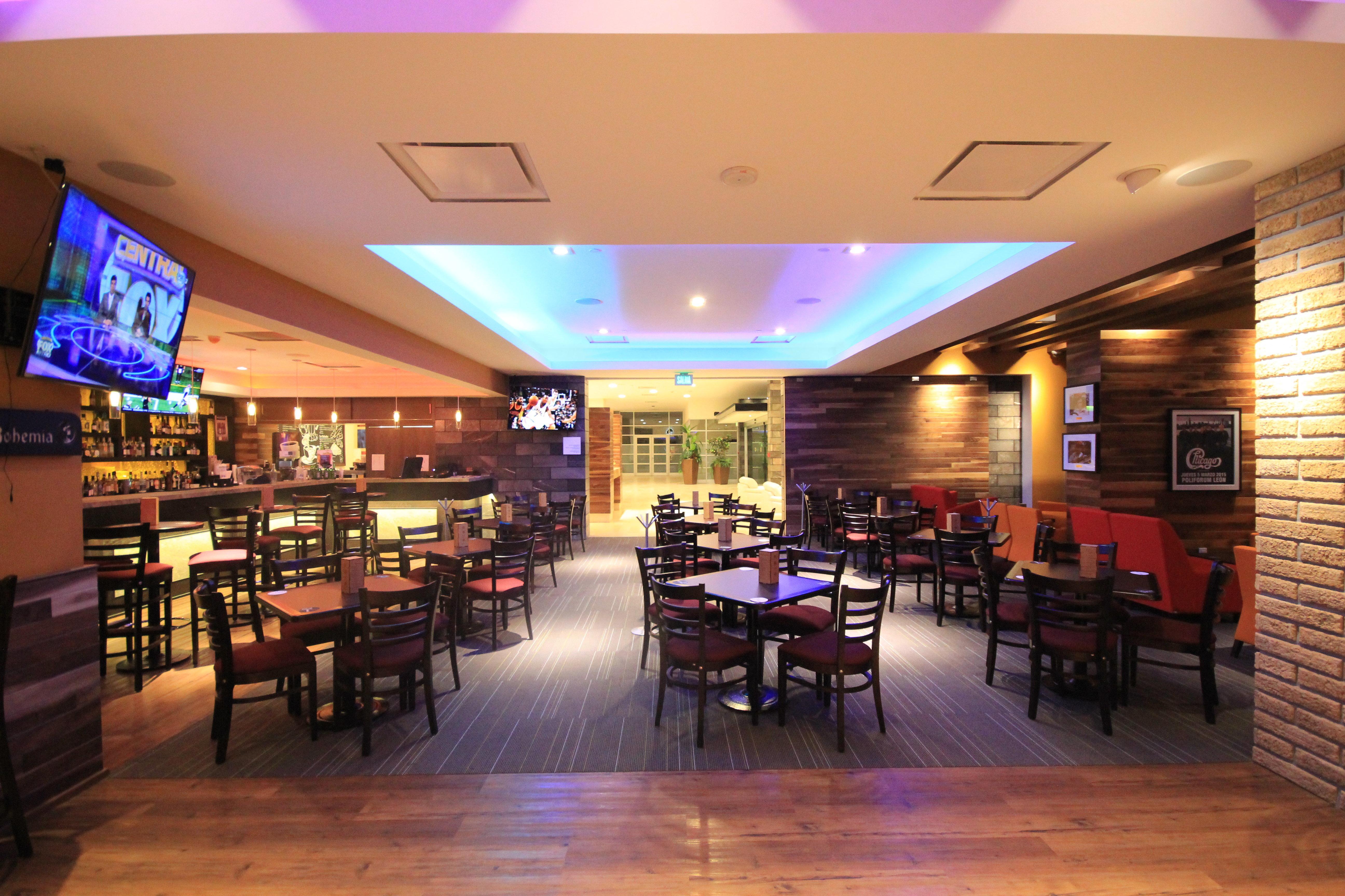 Holiday Inn & Suites Plaza Mayor By Ihg León Dış mekan fotoğraf
