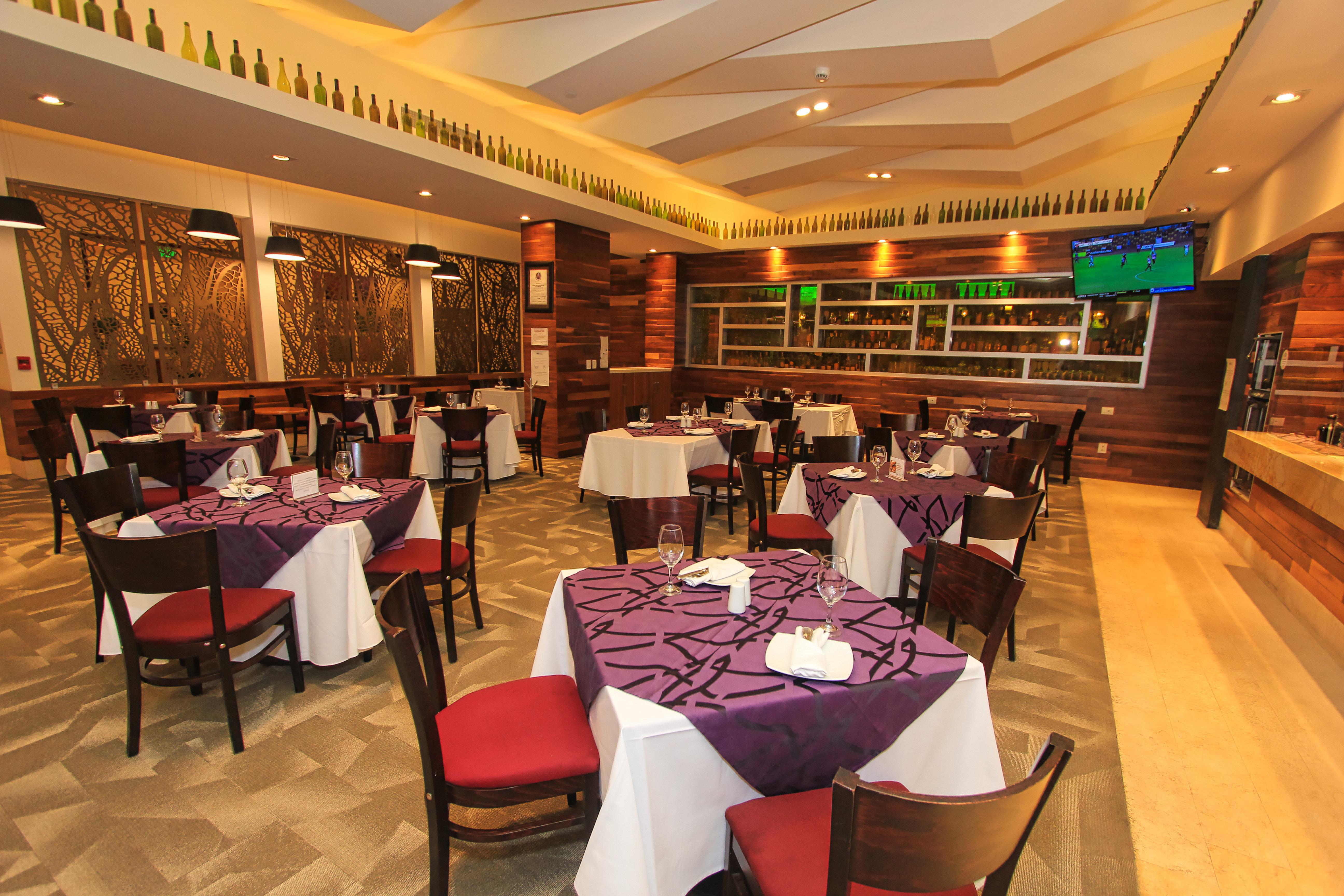 Holiday Inn & Suites Plaza Mayor By Ihg León Dış mekan fotoğraf