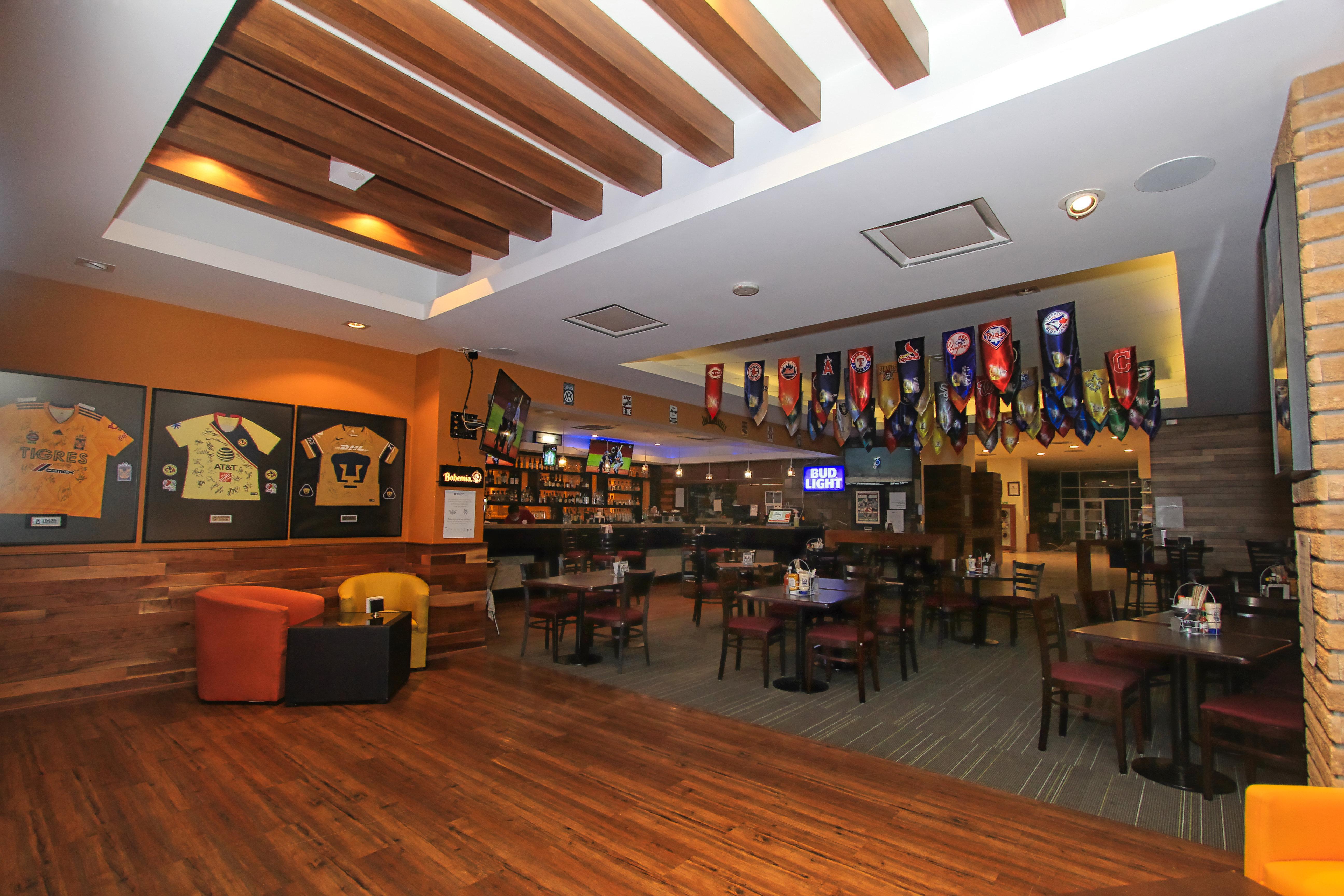 Holiday Inn & Suites Plaza Mayor By Ihg León Dış mekan fotoğraf
